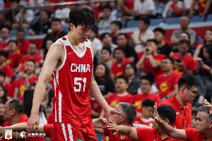郭士强：杨瀚森这场发挥一般 但他毕竟一年半没和国家队合练了